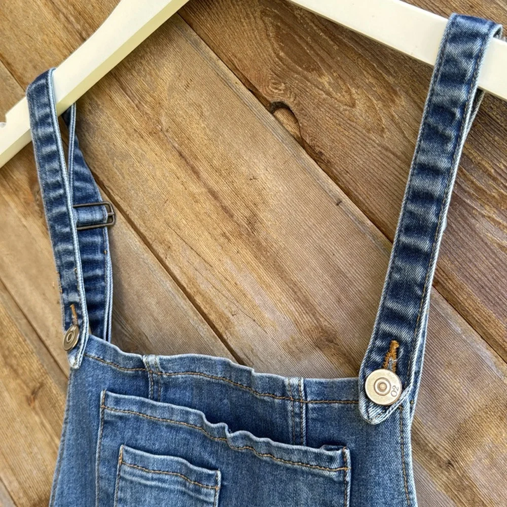 O2 denim over the moon long straight leg skinny overalls size medium light wash - Picture 4 of 6